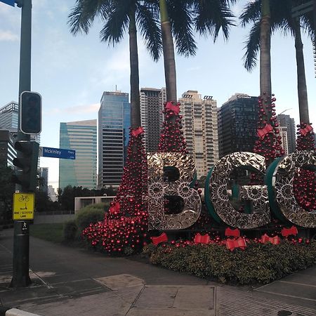 2 Bedrooms Units Forbes Area 5Th Avenue Bgc Center Manila Kültér fotó