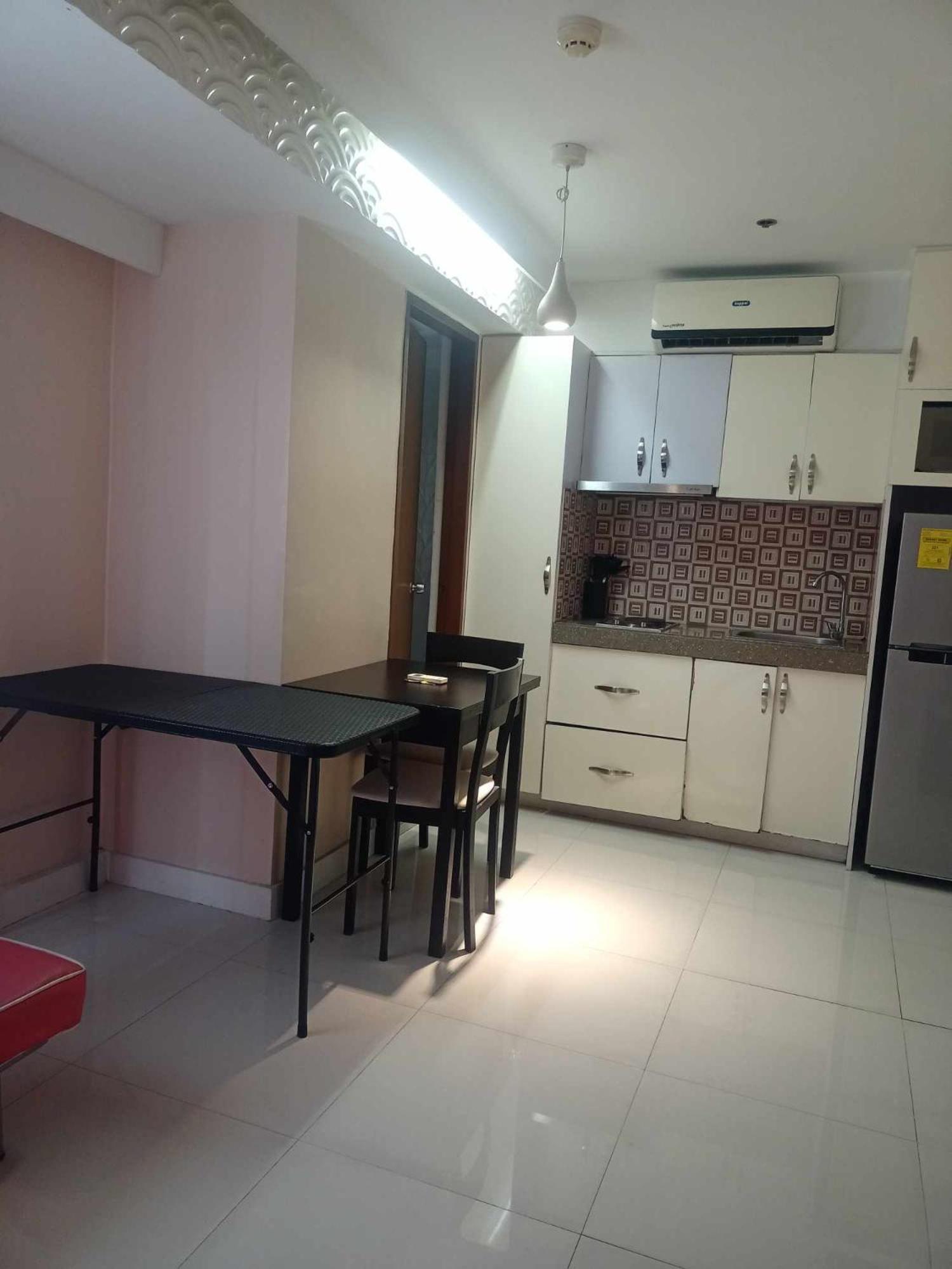 2 Bedrooms Units Forbes Area 5Th Avenue Bgc Center Manila Kültér fotó