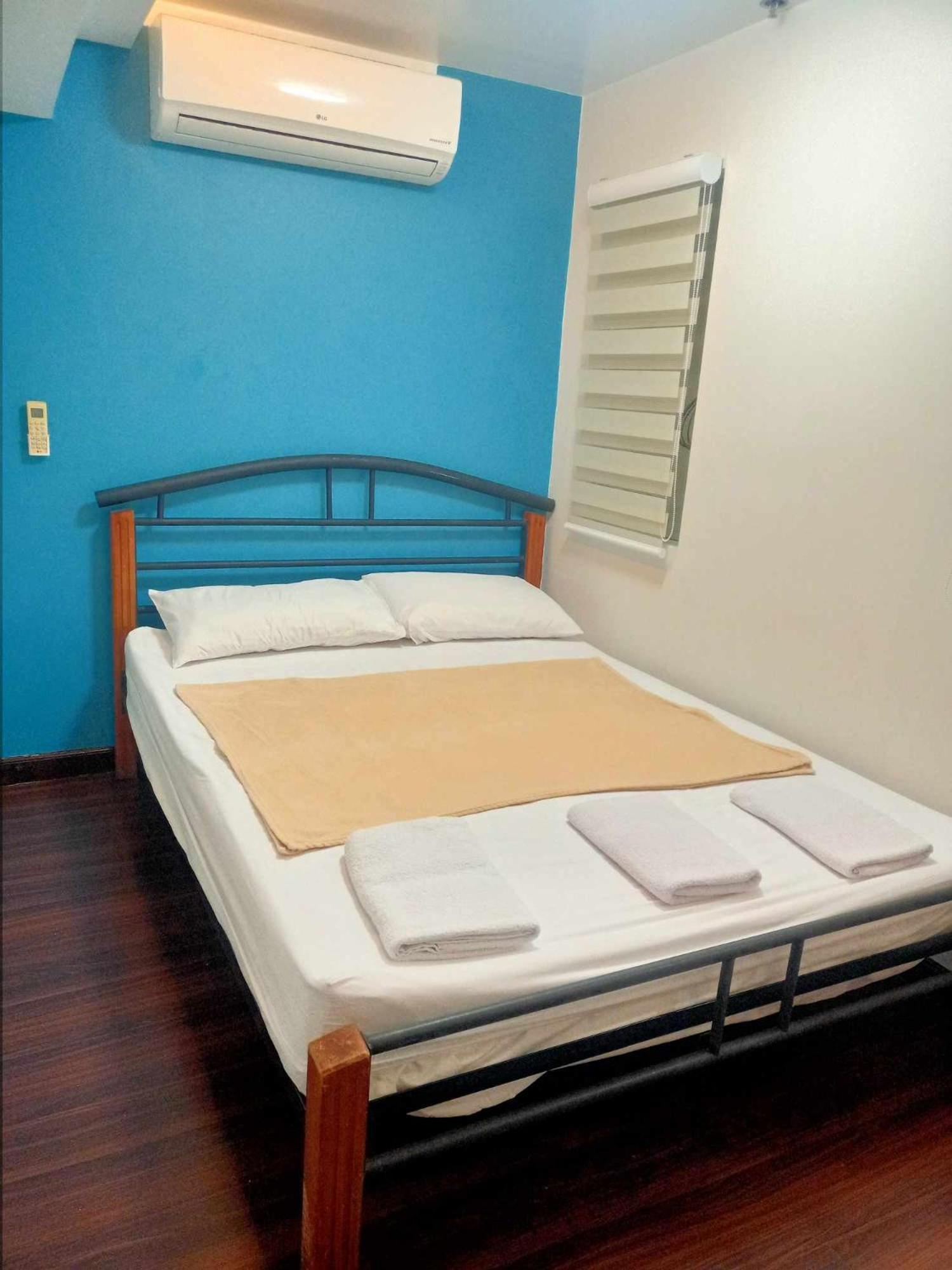 2 Bedrooms Units Forbes Area 5Th Avenue Bgc Center Manila Kültér fotó