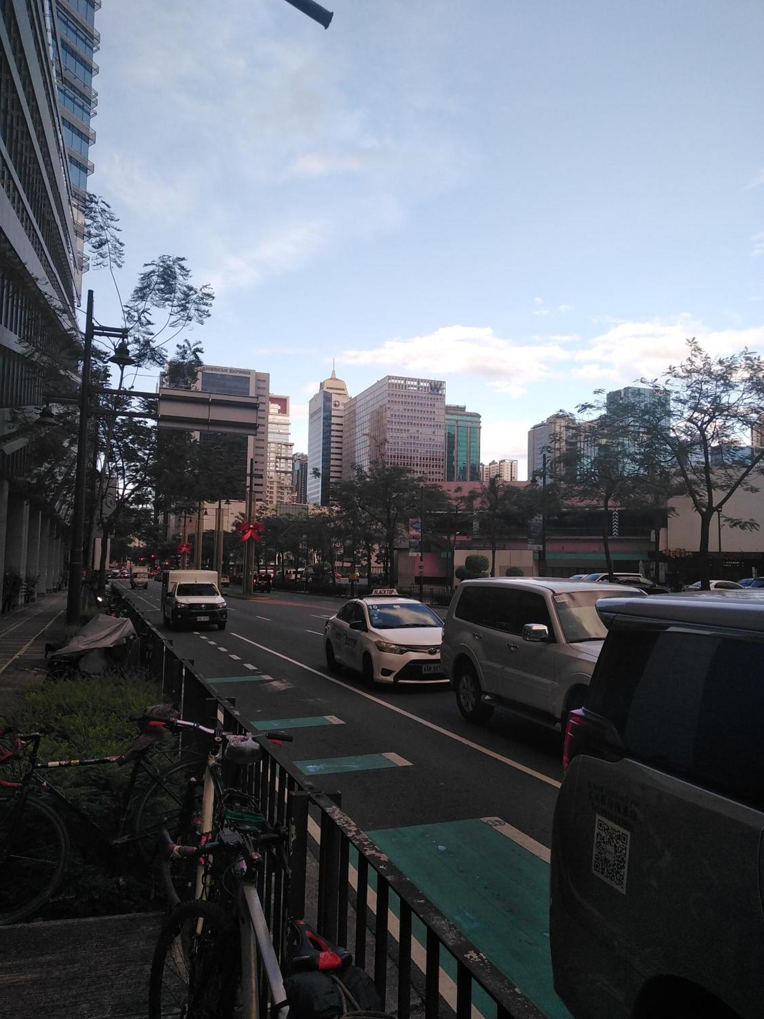 2 Bedrooms Units Forbes Area 5Th Avenue Bgc Center Manila Kültér fotó