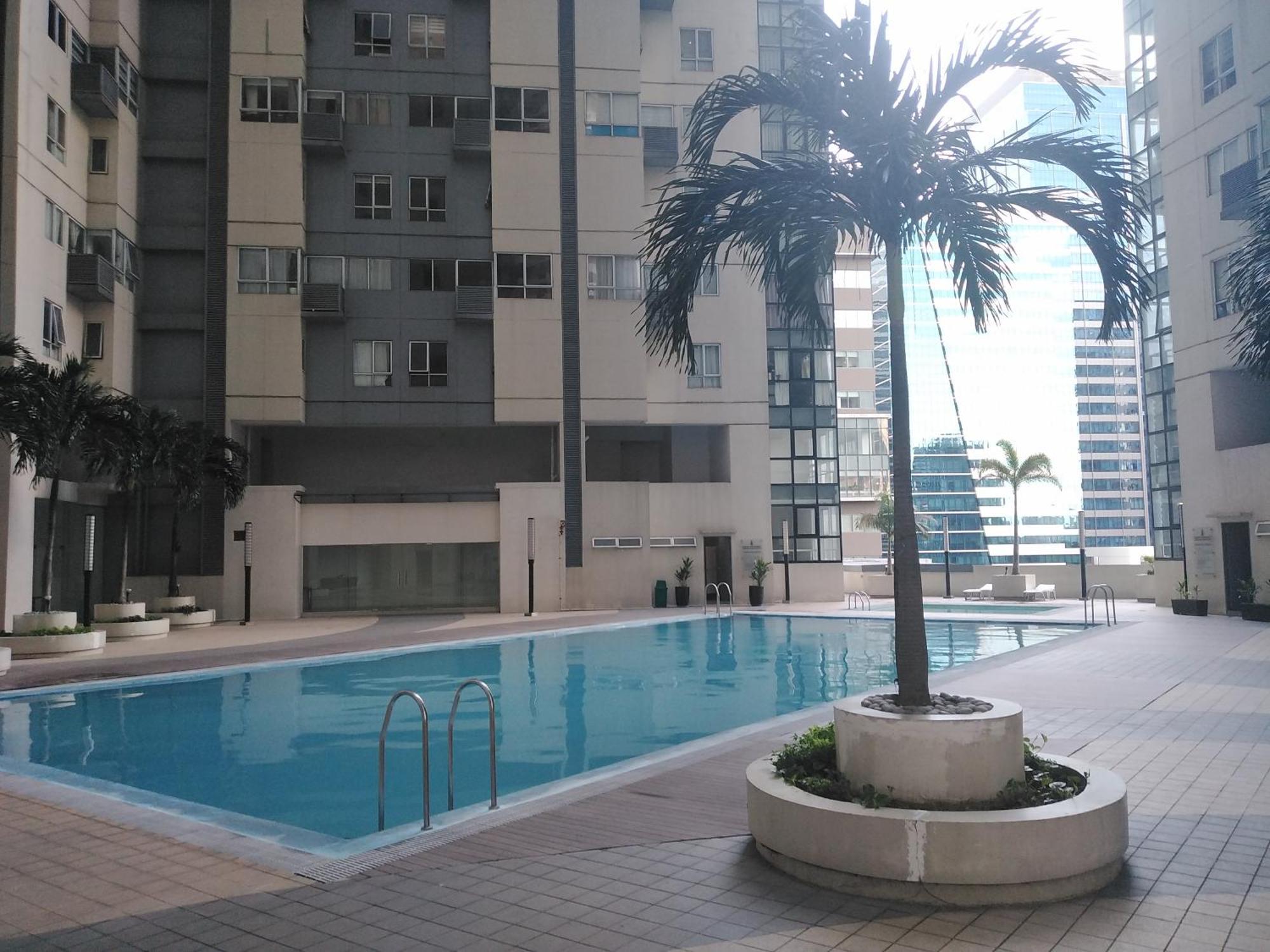 2 Bedrooms Units Forbes Area 5Th Avenue Bgc Center Manila Kültér fotó